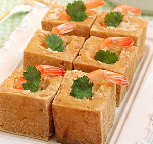 奶酪虾仁豆腐盒
